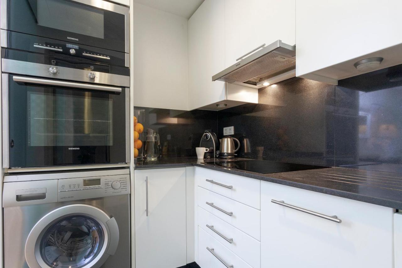 Acogedor Apartamento Junto A La Catedral By Rent Me Malaga Luaran gambar